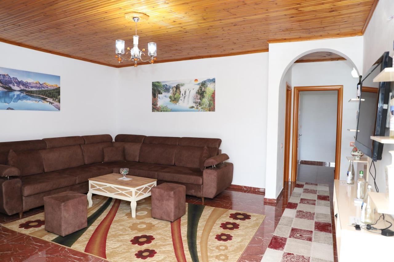 בראט Villa Rexho מראה חיצוני תמונה