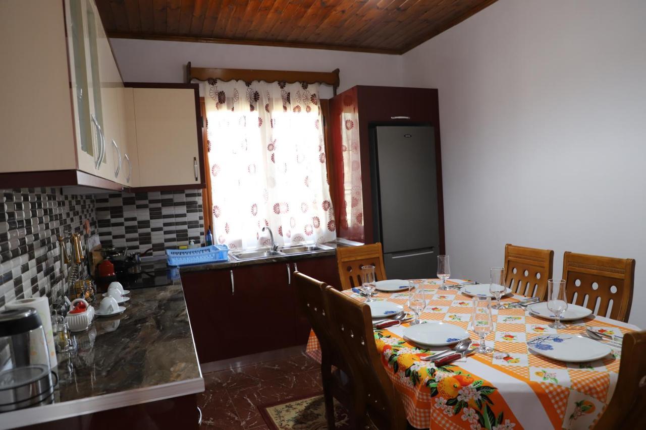 בראט Villa Rexho מראה חיצוני תמונה